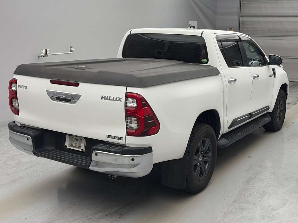 2021 Toyota Hilux Z 4WD auction photo 2