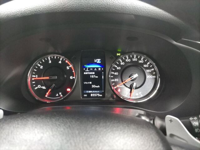 2021 Toyota Hilux Z GR Sport 4WD auction photo 6