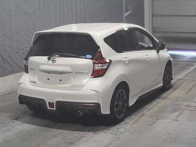 2020 Nissan Note e-POWER NIMMOS auction photo 2