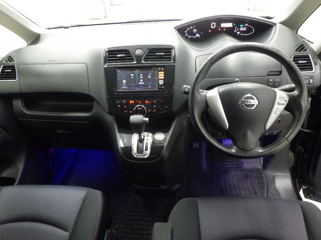 2013 Nissan Serena ハイウェイスターSハイブリッドVエアロモード auction photo 3