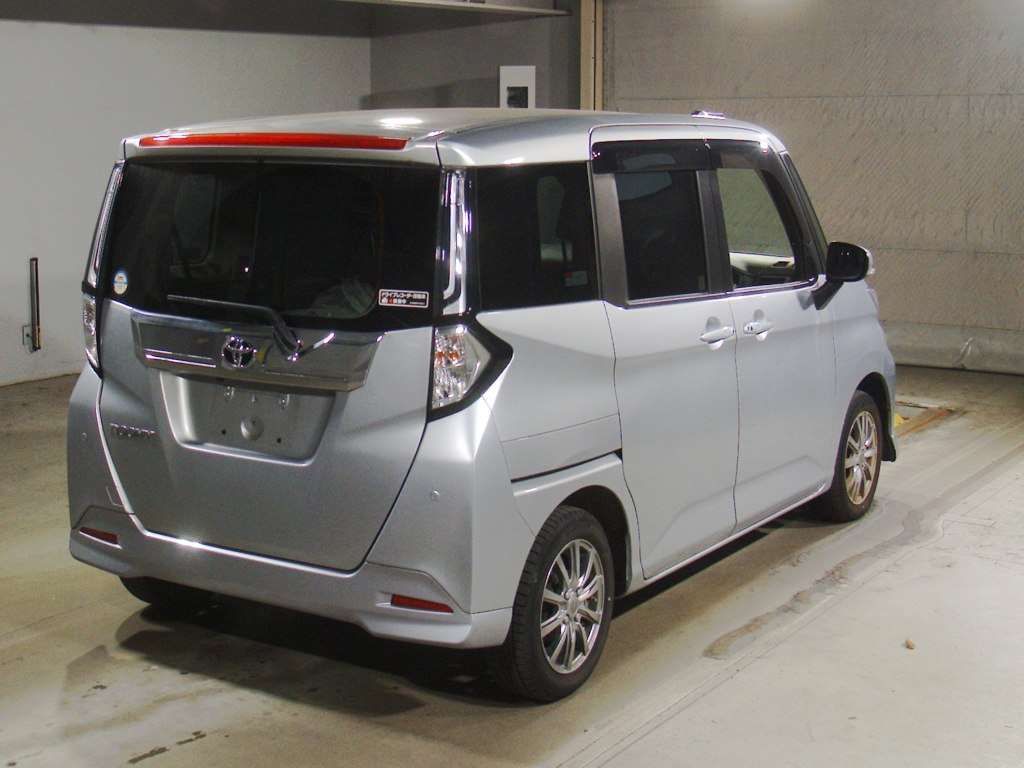 2021 Toyota Roomy Custom G-T auction photo 2