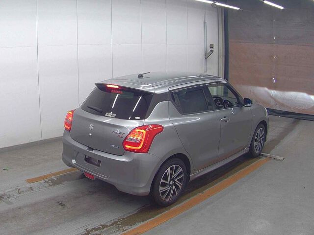 2021 Suzuki Swift Hybrid RS auction photo 5