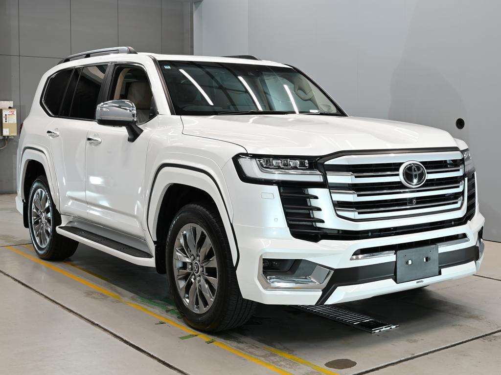 2024 Toyota Land Cruiser ZX 4WD auction photo 5
