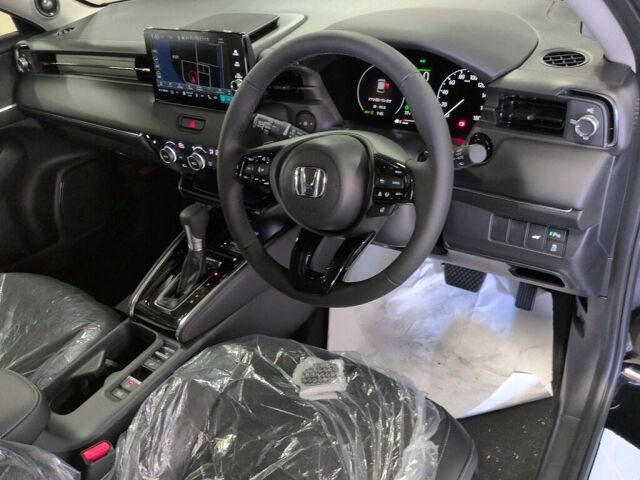 2026 Honda Vezel HV E:HEV Z auction photo 3