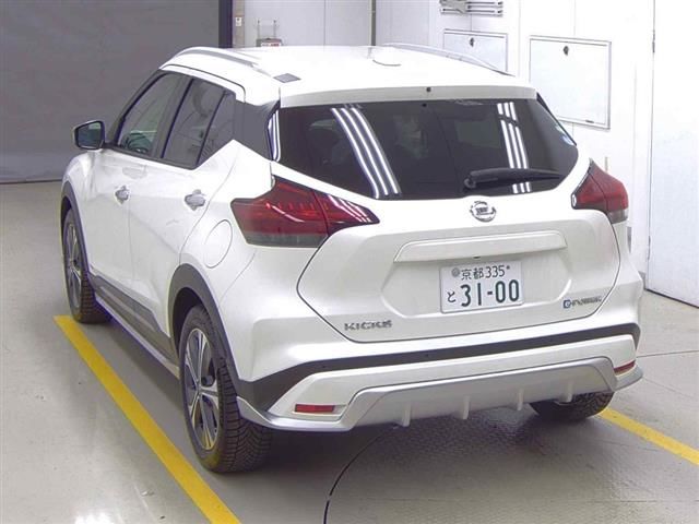 2021 Nissan Kicks X auction photo 2