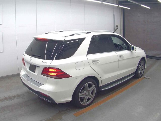 2016 Mercedes-Benz GLE GLE350D4M Sport 4WD auction photo 5
