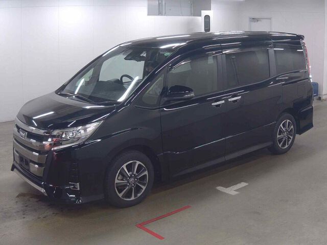 2019 Toyota Noah SI WXB 2 auction photo 4