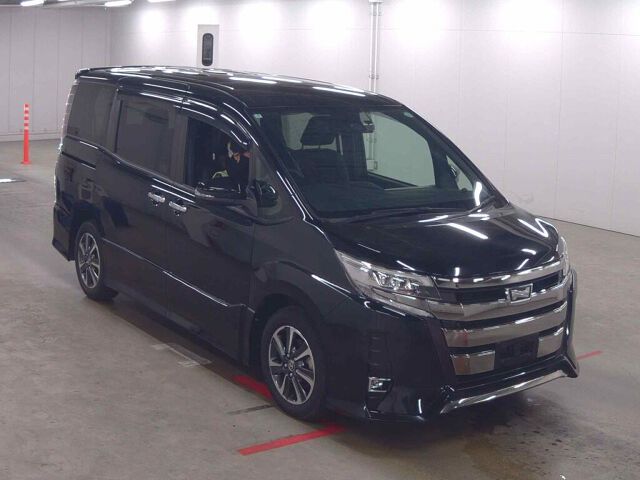 2019 Toyota Noah SI WXB 2 Japan auction vehicle