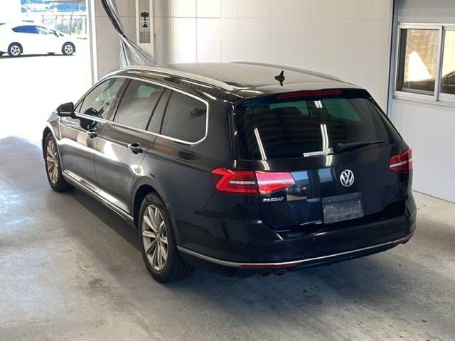2018 Volkswagen フォルクスワーゲン パサートヴァリ TDI Elegance Line auction photo 5