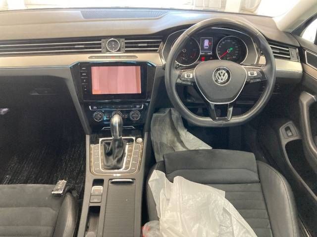 2018 Volkswagen フォルクスワーゲン パサートヴァリ TDI Elegance Line auction photo 2