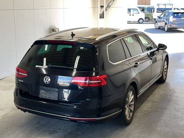 2018 Volkswagen フォルクスワーゲン パサートヴァリ TDI Elegance Line auction photo 3
