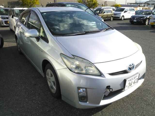 Japan Auction Vehicles 9 2011 Toyota Prius L auction photo