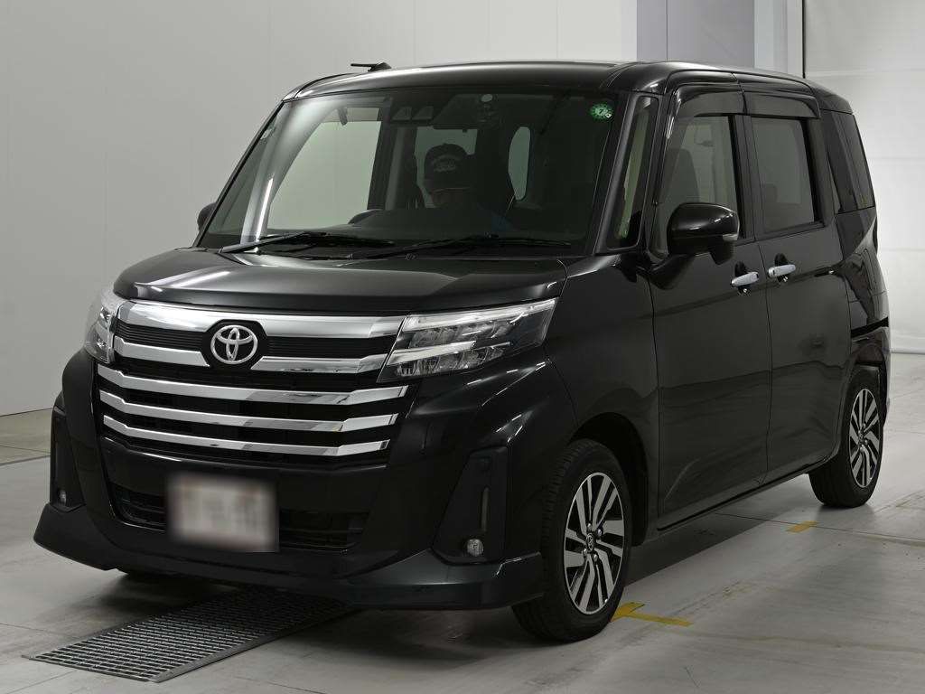 2021 Toyota Roomy Custom G Japan auction vehicle