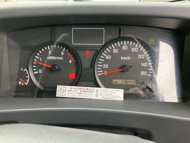 2010 Isuzu Elf ジンカイ auction photo 7