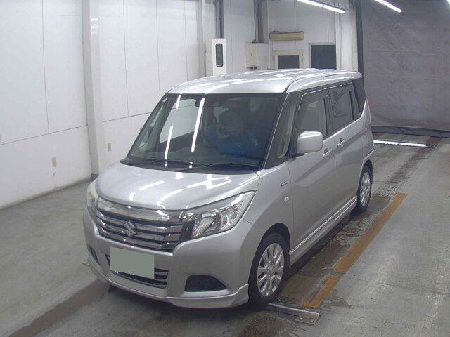 2020 Suzuki Solio ハイブリッドMX auction photo 4