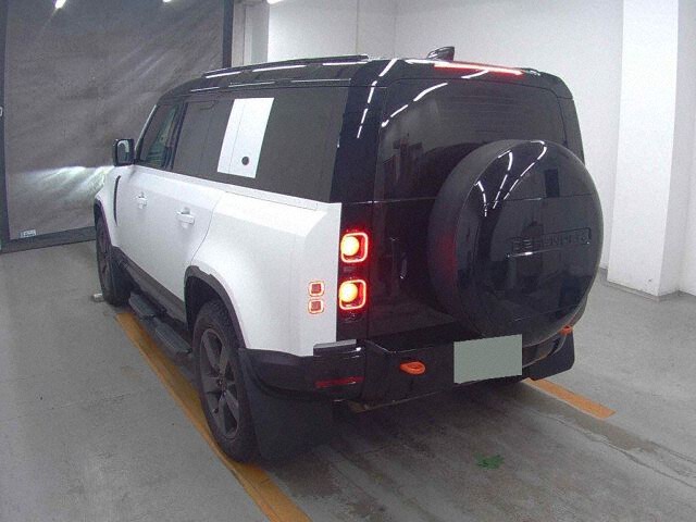 2023 Land Rover ディフェンダー 110 X 4WD auction photo 2