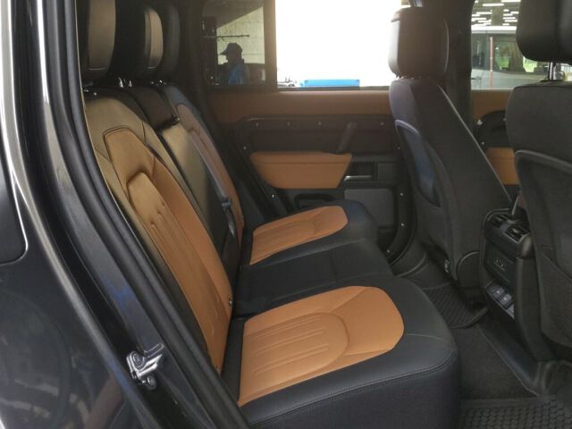 2023 Land Rover ディフェンダー 110 X 4WD auction photo 6