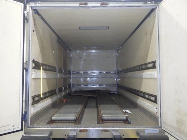 2001 Mitsubishi Fuso Canter Van auction photo 4