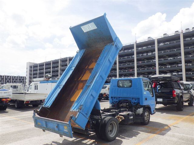 2011 Isuzu Elf ショートフルフラットローD auction photo 5