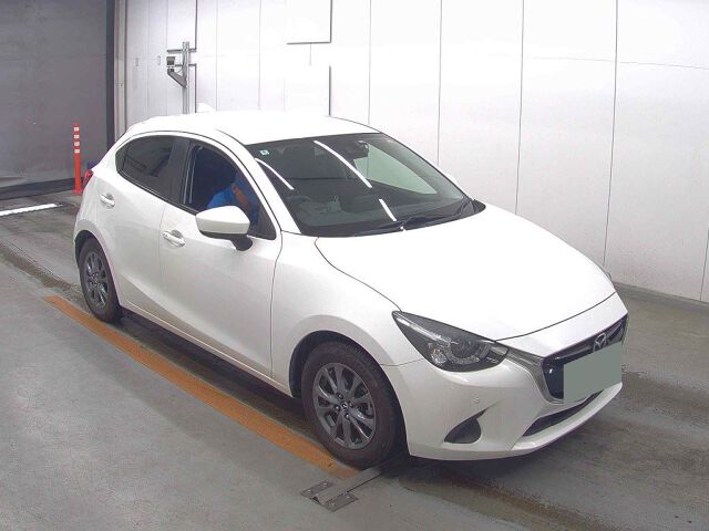 2018 Mazda Demio 15Sツーリング Japan auction vehicle