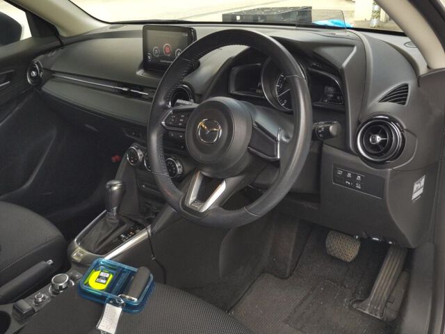 2018 Mazda Demio 15Sツーリング auction photo 3