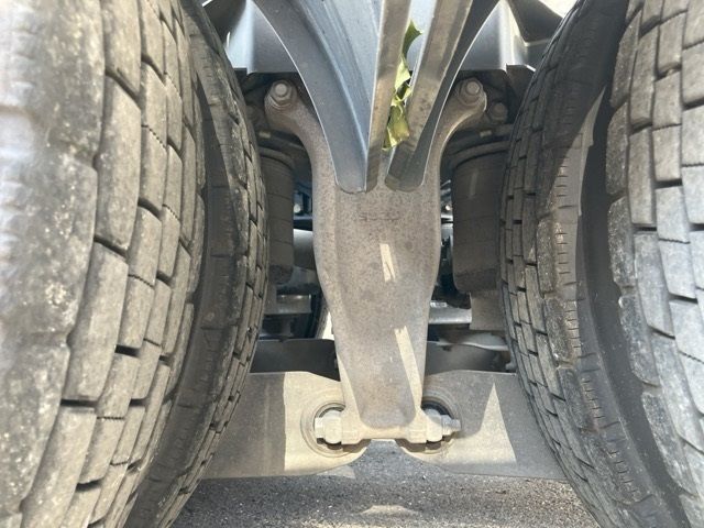 2012 Isuzu Giga トラクター auction photo 8