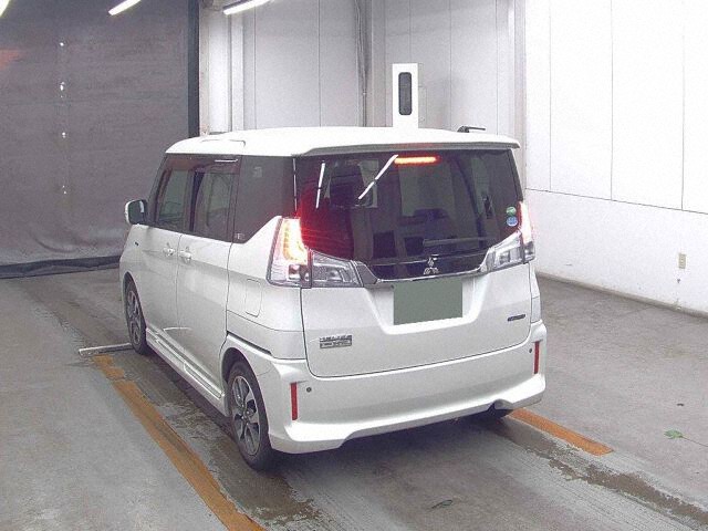 2017 Mitsubishi デリカD:2 カスタムHV SVナビP auction photo 2