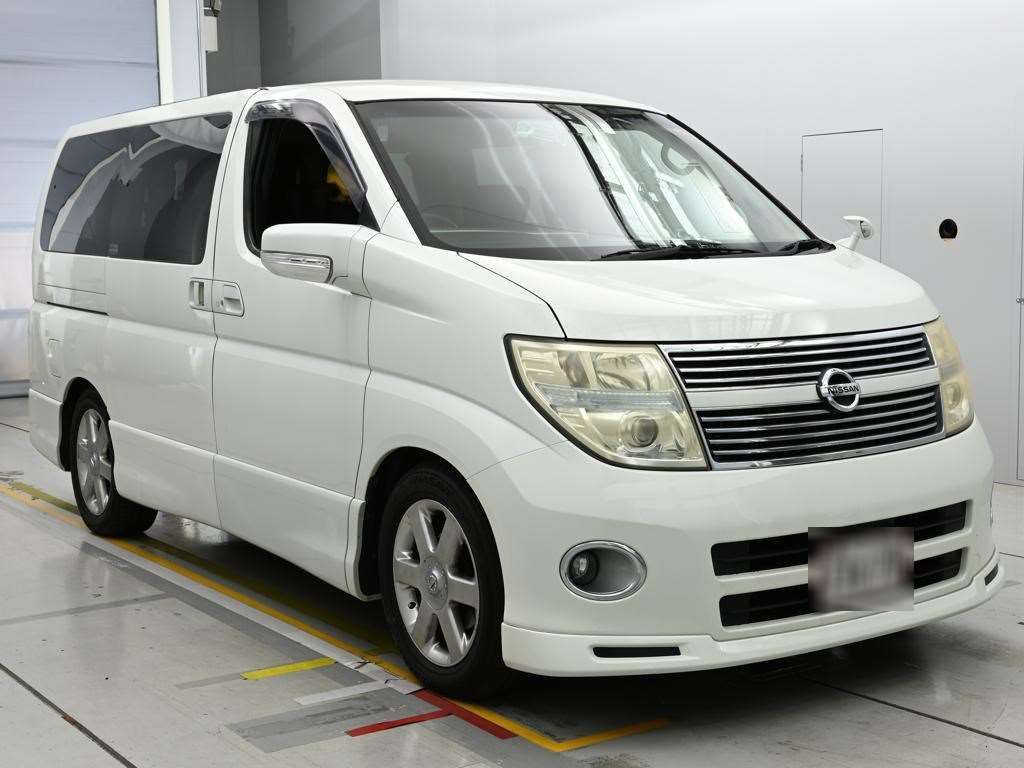 2010 Nissan Elgrand 250HスターBLKレザアバ 4WD auction photo 5