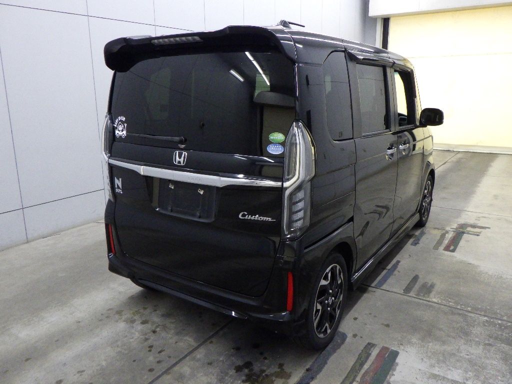 2019 Honda N-BOX カスタムG Lターボホンダセンシング auction photo 2