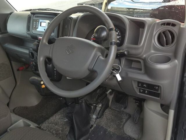 2019 Suzuki Every Join auction photo 3