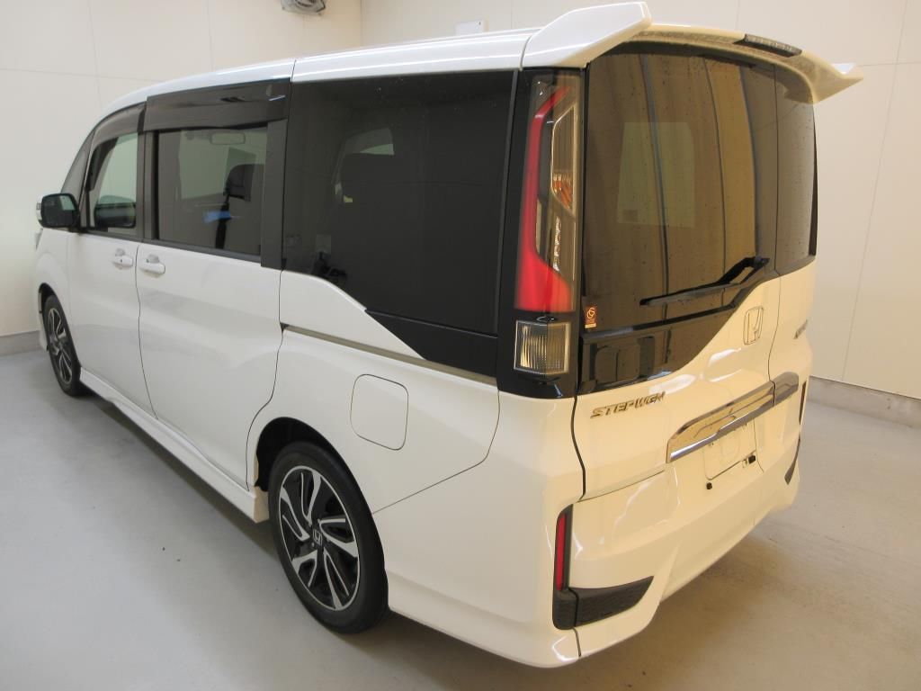 2021 Honda Stepwgn クールスピリットホンダセンシング 7人 auction photo 5