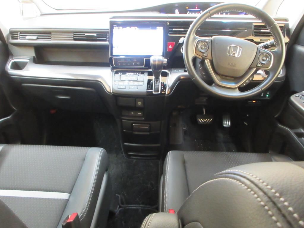 2021 Honda Stepwgn クールスピリットホンダセンシング 7人 auction photo 3