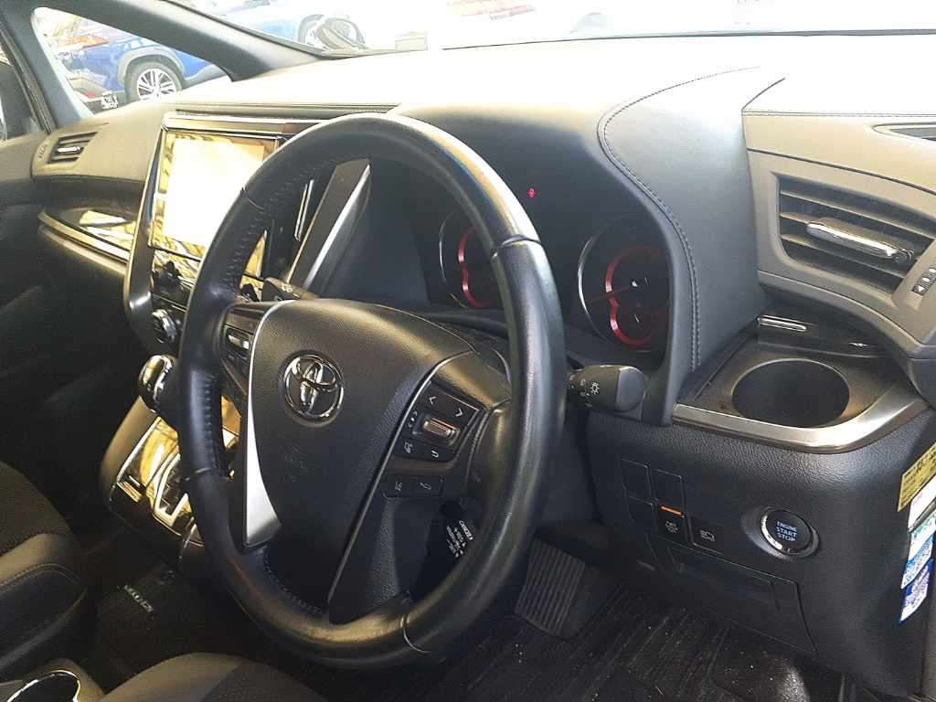 2021 Toyota Vellfire 2.5 ゴールデンアイズ2 auction photo 9