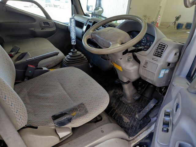 2006 Toyota Dyna auction photo 3