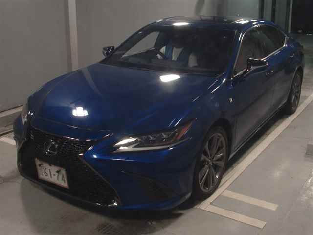 2019 Lexus ES300h F Sport auction photo 4