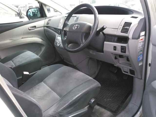 2008 Toyota Estima アエラス auction photo 3