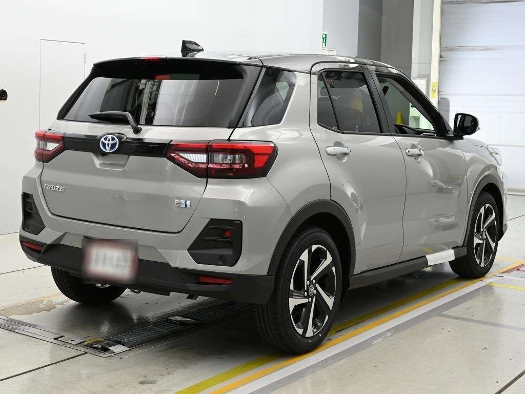 2026 Toyota Raize Hybrid Z auction photo 2