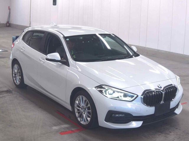 2021 BMW 1 Series 118DプレEジョイ+ Japan auction vehicle