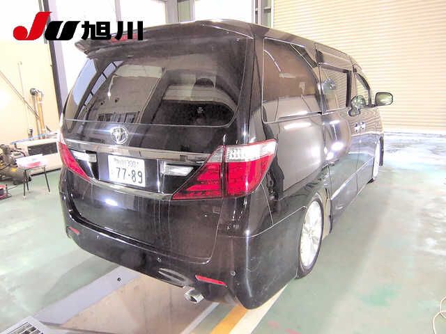 2014 Toyota Vellfire 2.4Z auction photo 2