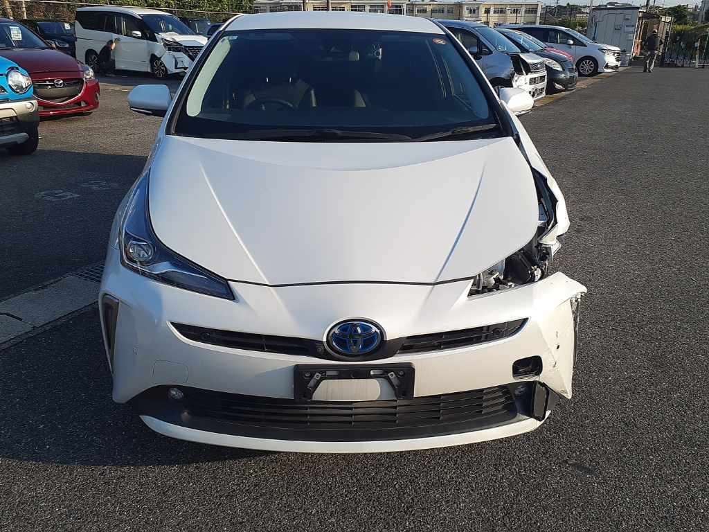 2021 Toyota Prius Sツーリングセレクション auction photo 8