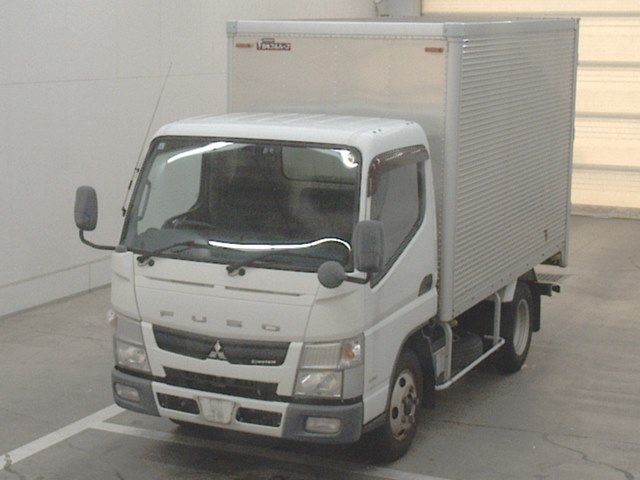 Japan Auction Vehicles 10 2012 Mitsubishi Fuso Canter Van auction photo