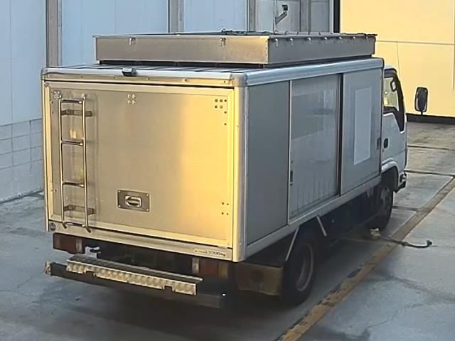 2011 Isuzu Elf バン auction photo 2