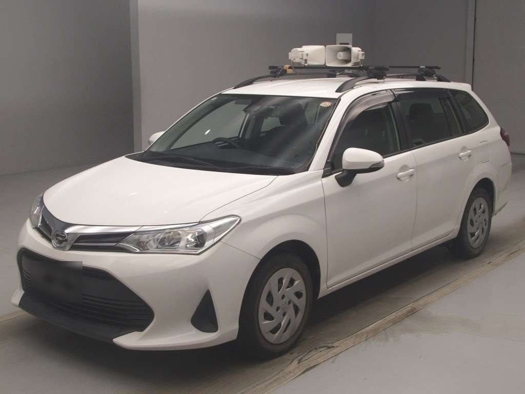 2021 Toyota Corolla Fielder EX Japan auction vehicle