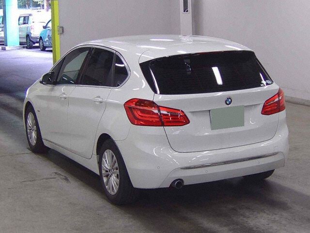 2015 BMW 2 Series 218I Actiza Rag auction photo 2