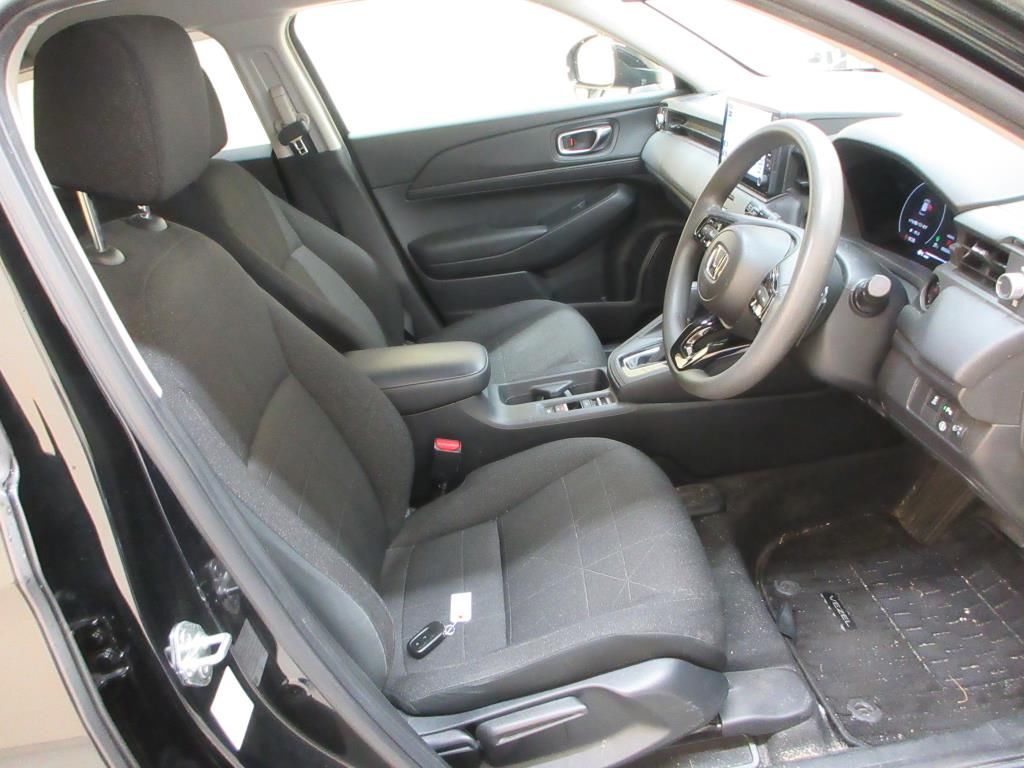 2023 Honda Vezel e:HEV X auction photo 6