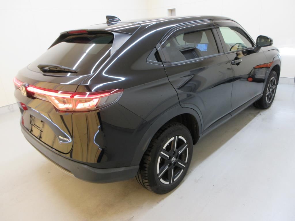 2023 Honda Vezel e:HEV X auction photo 2