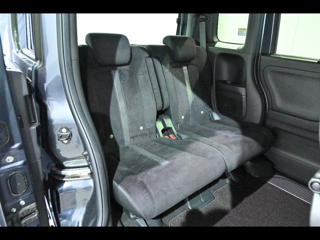 2022 Honda N-BOX Custom L auction photo 7