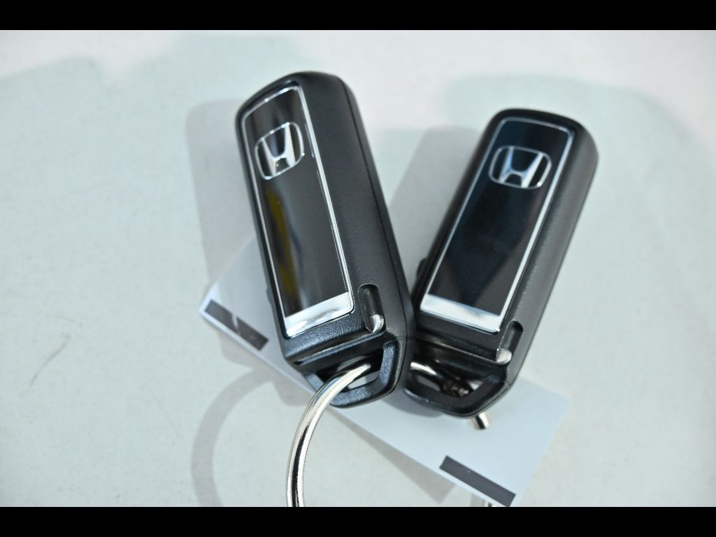 2022 Honda N-BOX Custom L auction photo 13