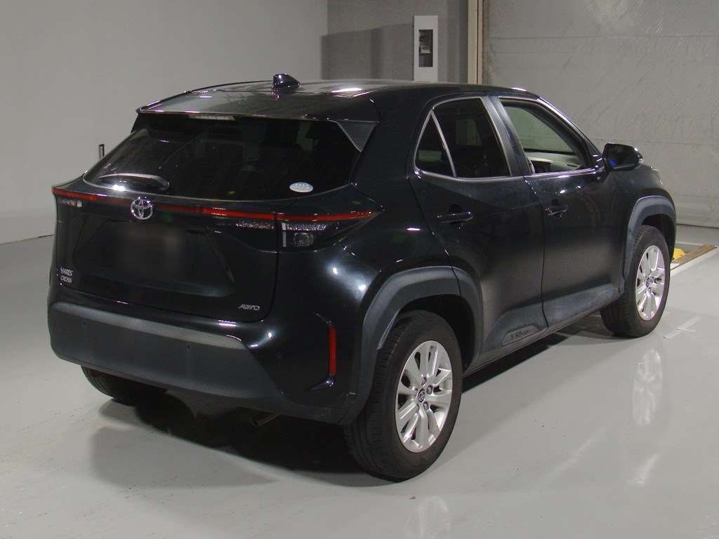 2021 Toyota Yaris Cross G 4WD auction photo 2