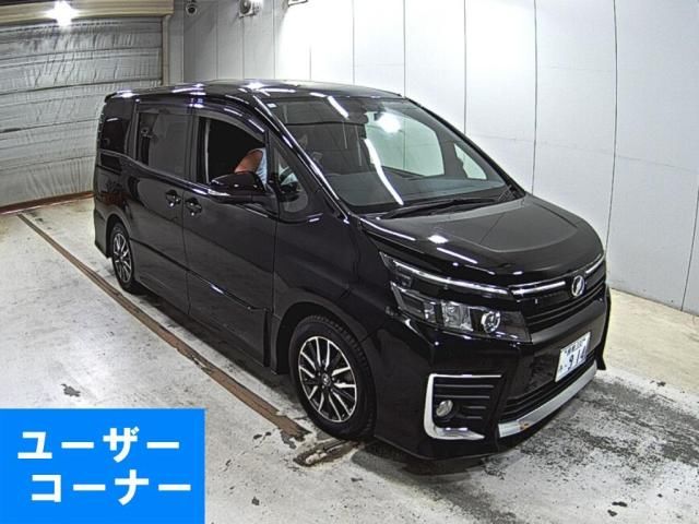 2014 Toyota Voxy ZS Japan auction vehicle